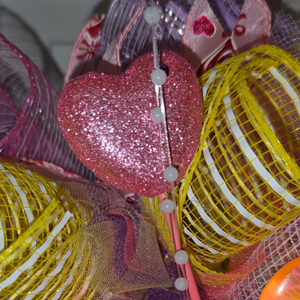 Hugs & Kisses Valentine Wreath