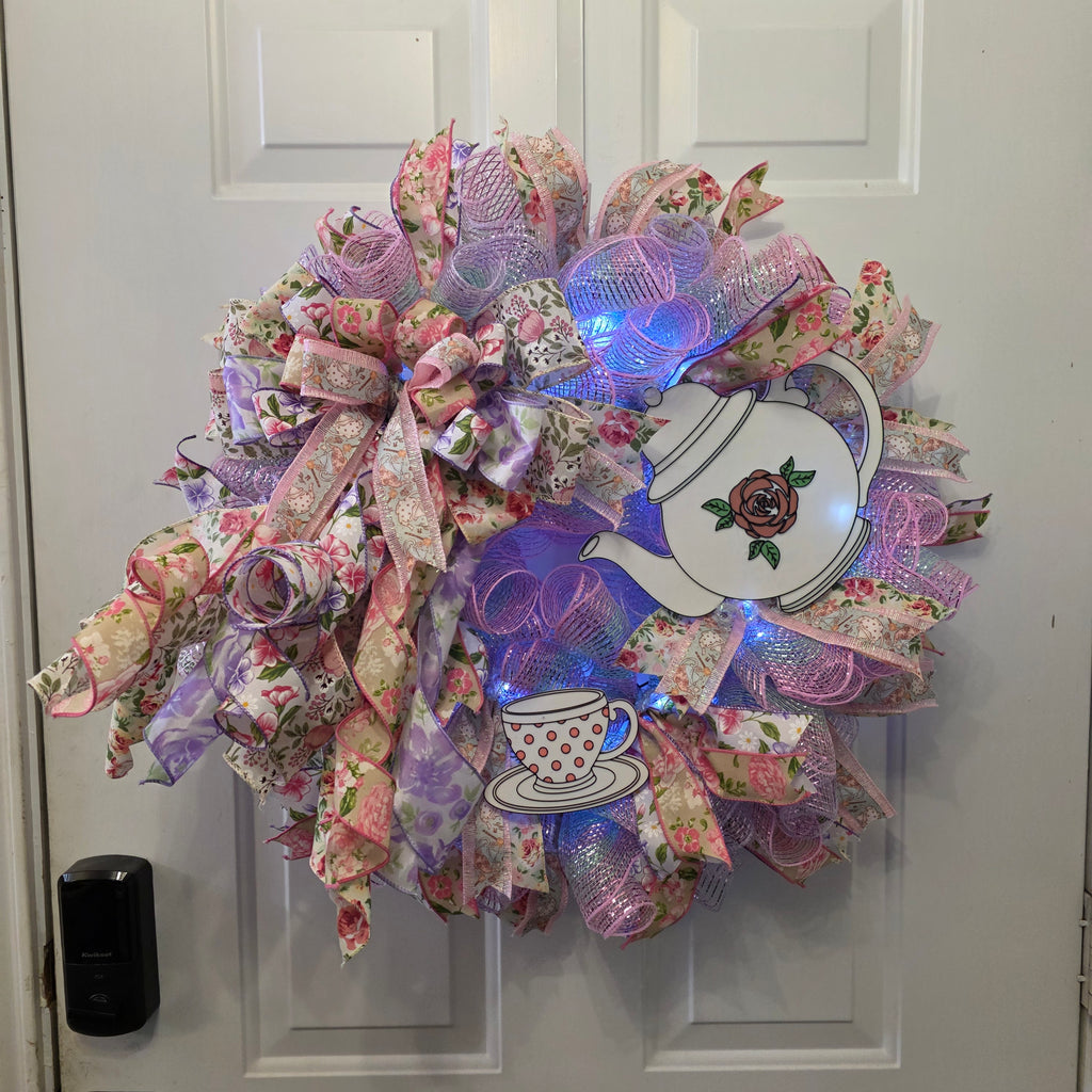 Tea Party Wreath with Fairy Lights – Teapot & Teacup Signs