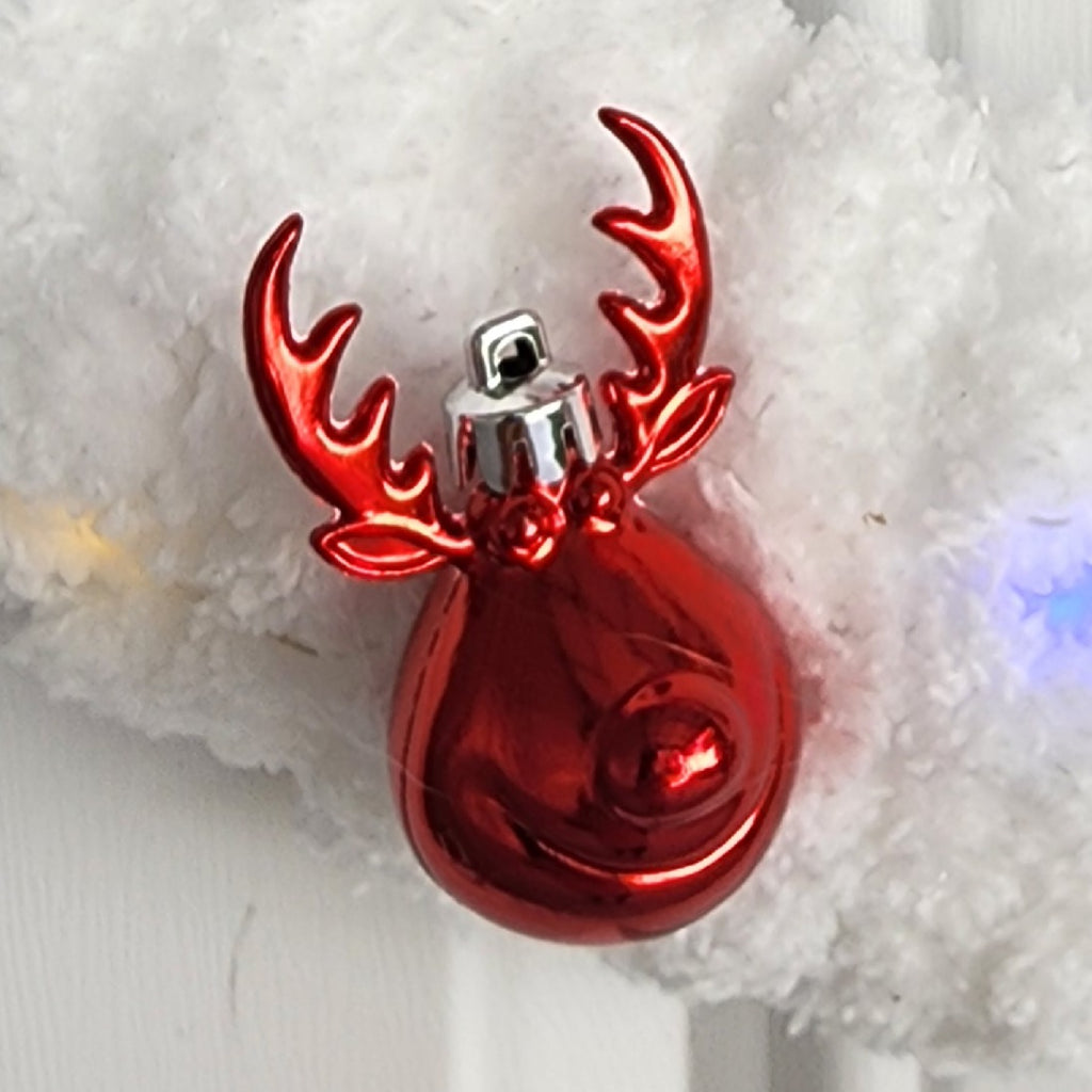 White Chenille Reindeer Christmas Wreath full door view