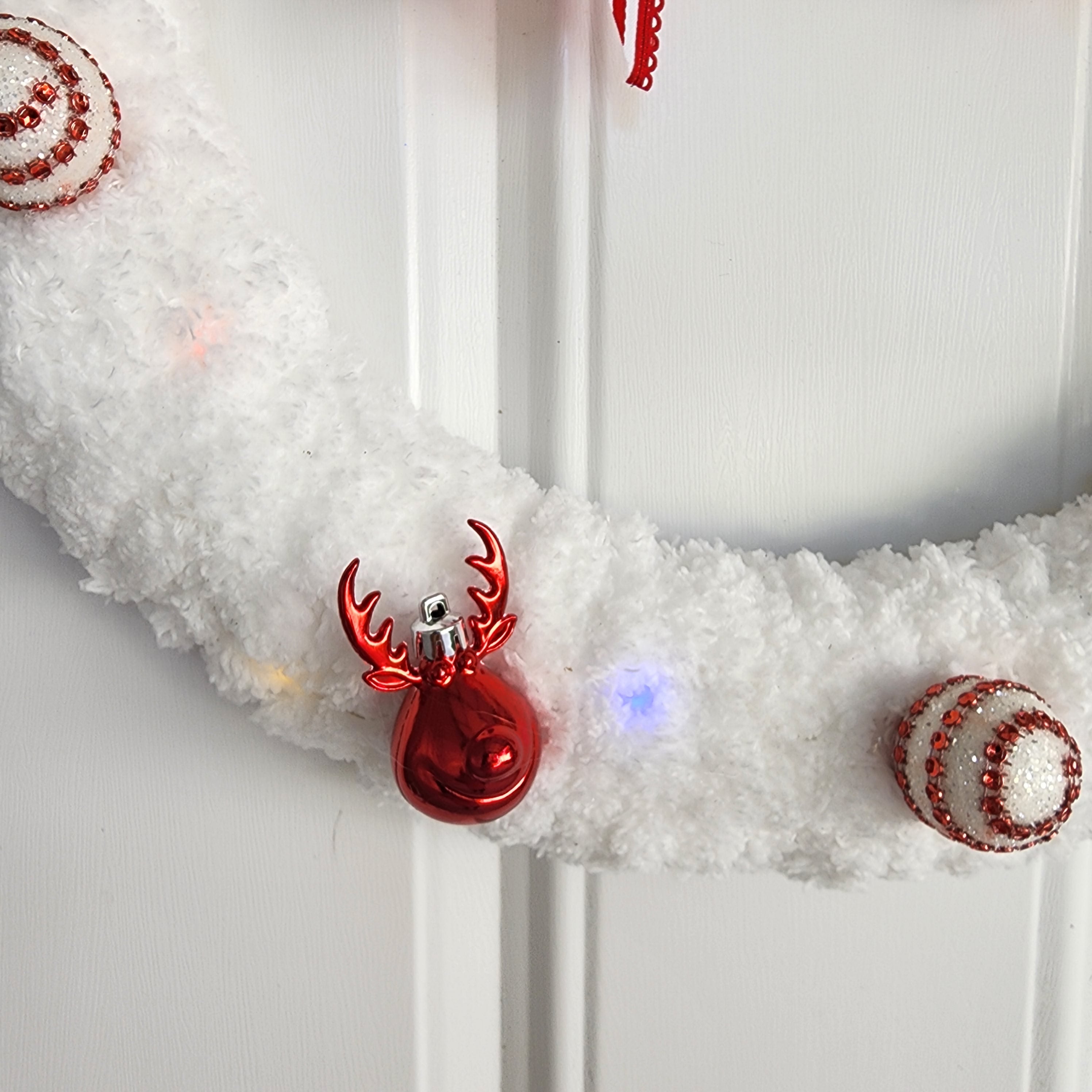 Red ribbed finial drop ornament close-up
