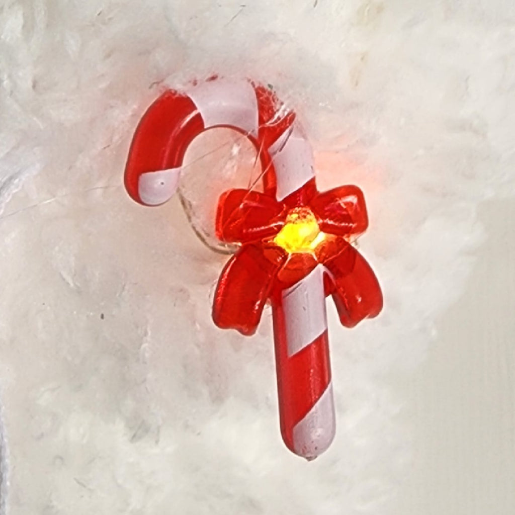 Full wreath angled view