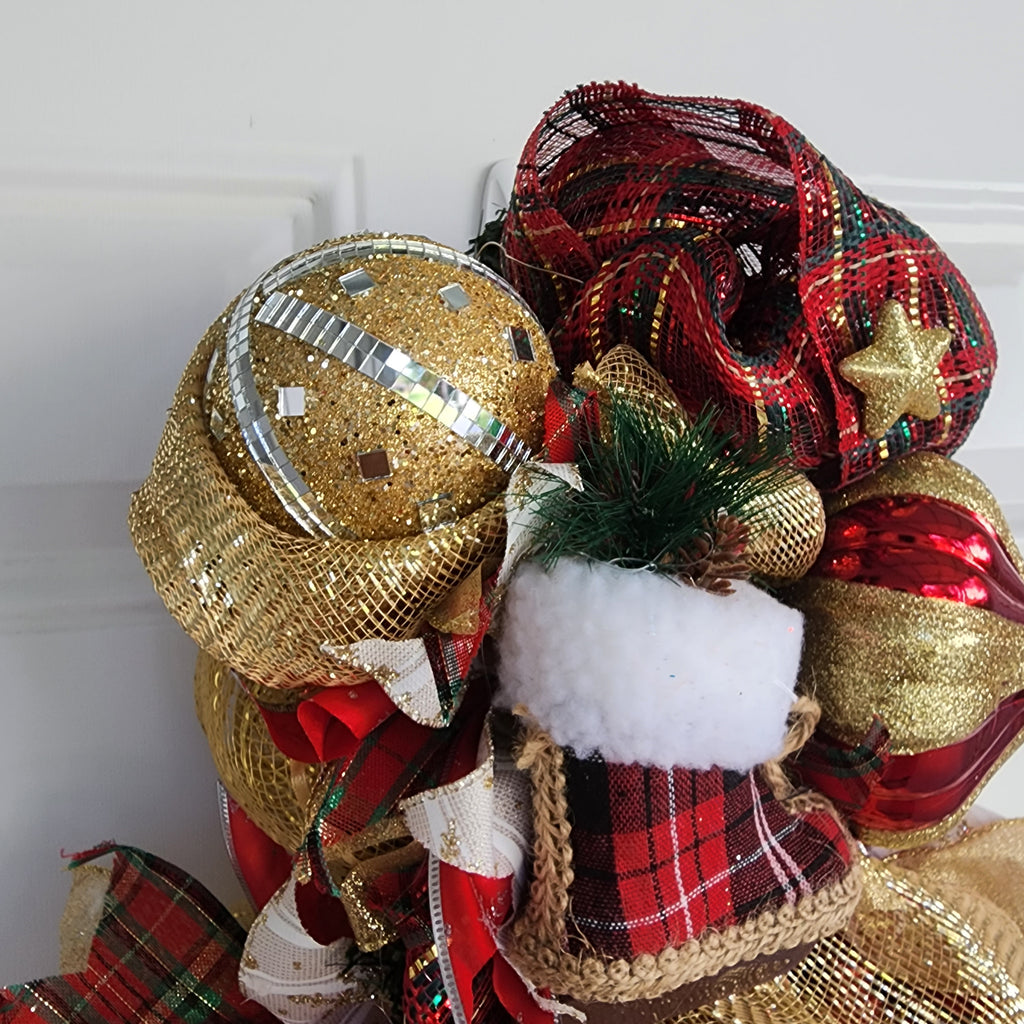 Diamond disco ball ornament detail