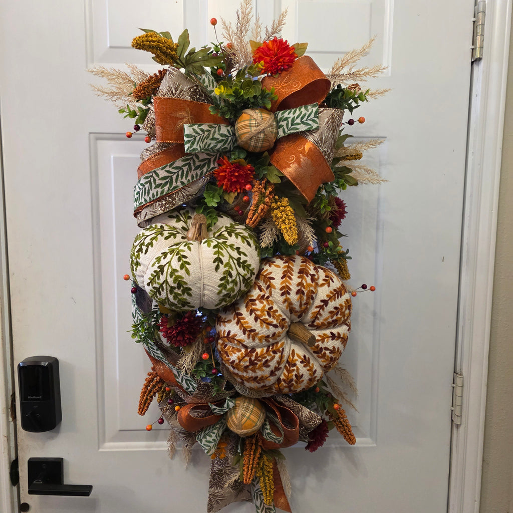 Harvest Pumpkin Fall Door Swag - top bow detail close-up