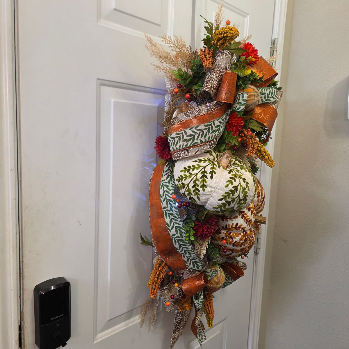 Harvest Pumpkin Fall Door Swag - pumpkin close-up