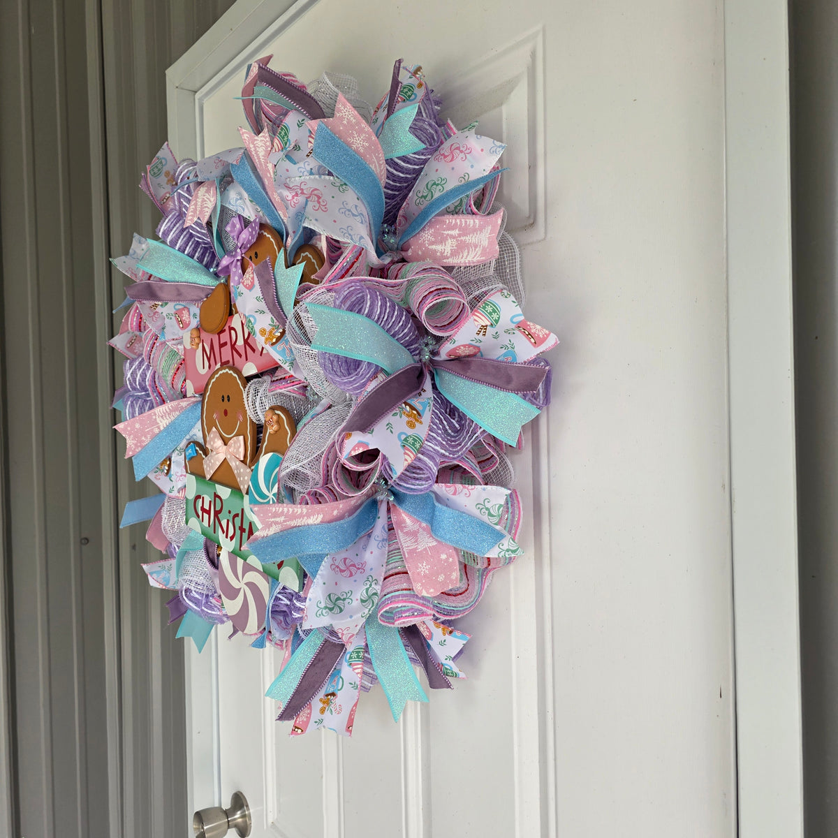Pastel Gingerbread Christmas Wreath