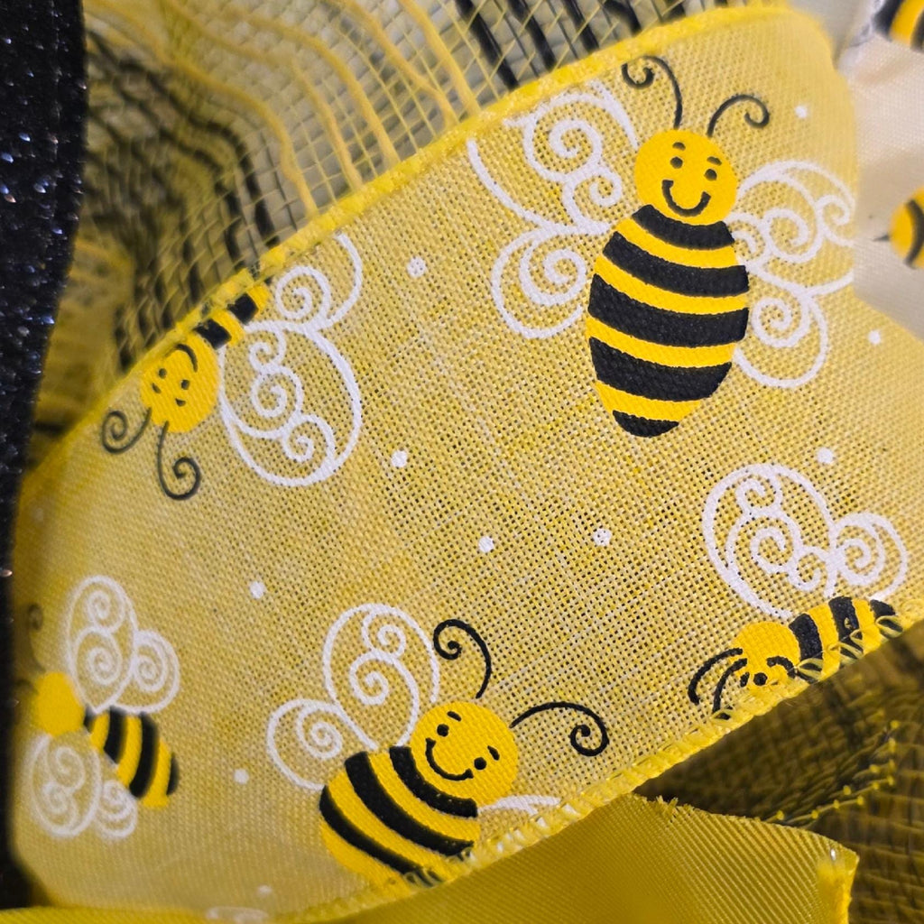 Bee Welcome Wreath