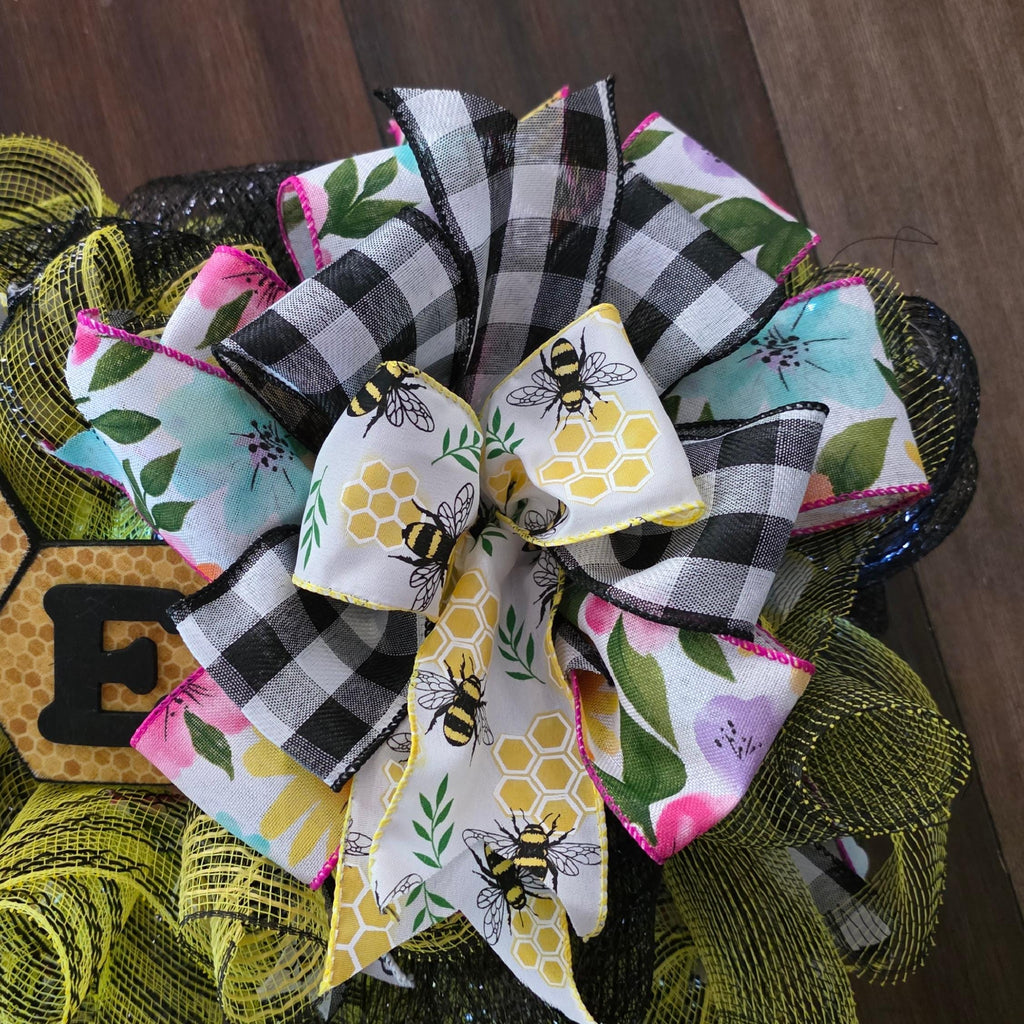 Bee Swag Centerpiece