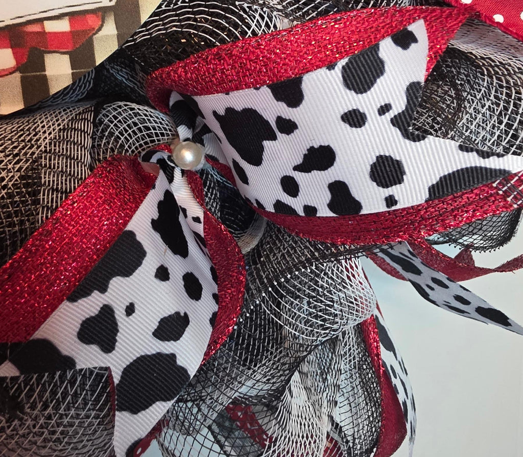 Holstein Cow Wreath