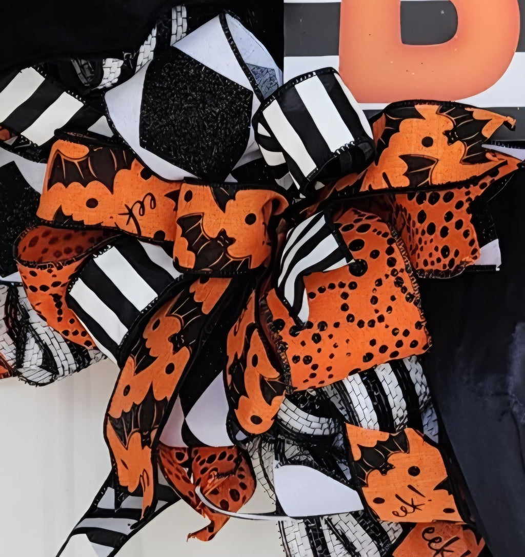 BOO Halloween Witch Cat Wreath - witch cat face close-up