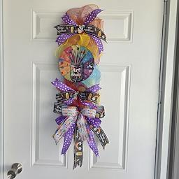 Art Studio Grow Together Teacher Door Swag - bow detail