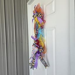 Art Studio Grow Together Teacher Door Swag - bottom detail