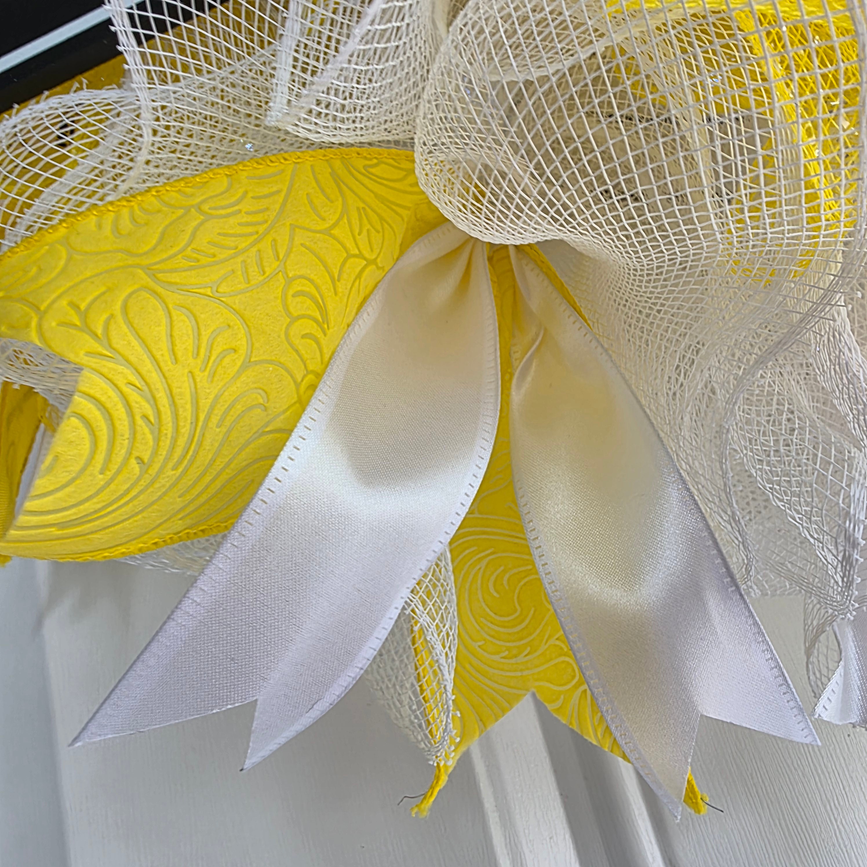 Yellow & White Graduation Wreath Class of 2026